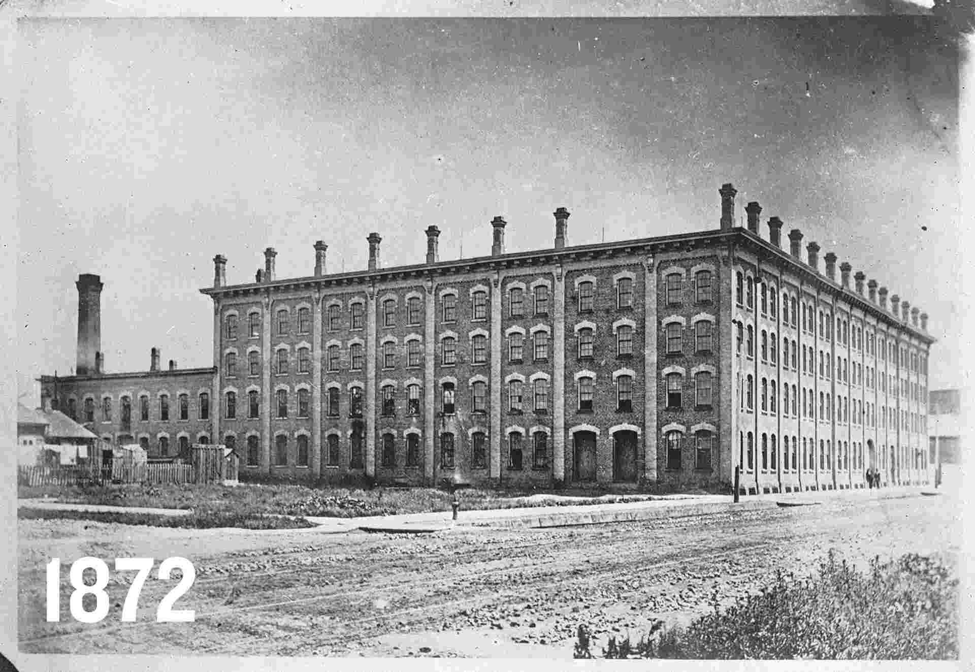 D’hier à aujourd’hui x 10 - 1_Historic-photo-of-Gurney-Stove-Factory