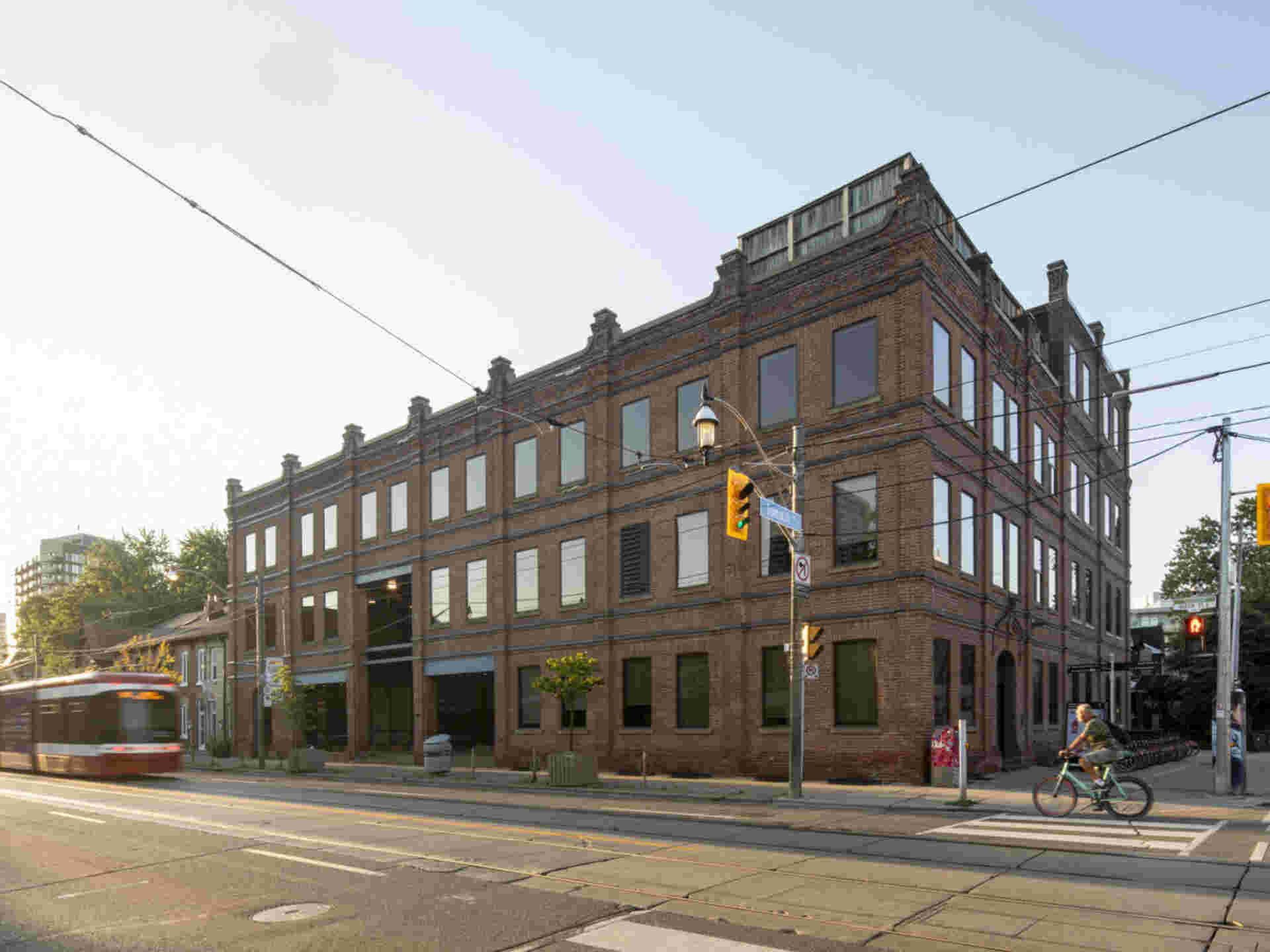 489 Queen East - WEB-489-KING-2
