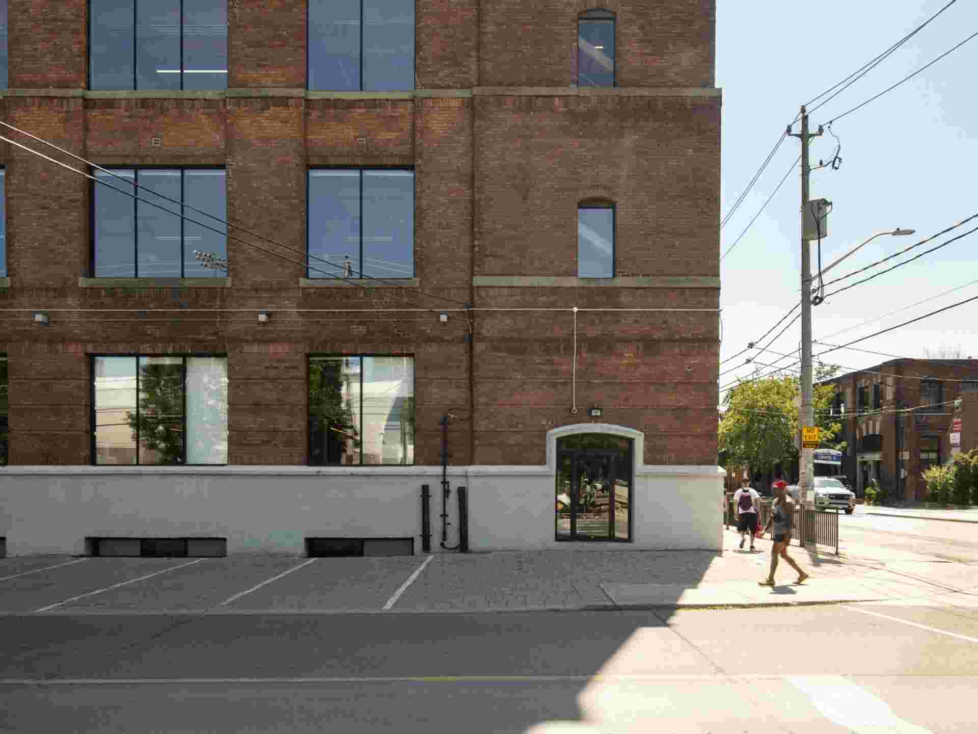 The Castle – 49 Fraser Avenue - WEB-THE-CASTLE-6