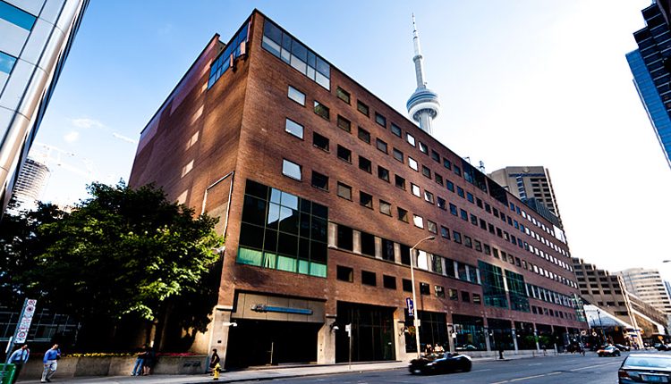 151 Front, Toronto- exterior building photo/photo de l'extérieur de l'immeuble